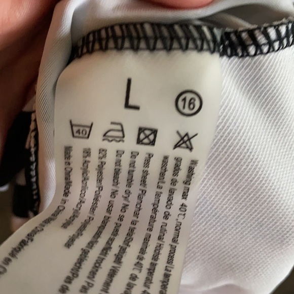 Size Large maternity bathing suit - Picture 3 of 3